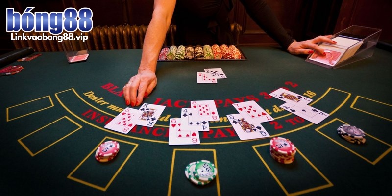 Blackjack Bong88 - Game đánh bài lôi cuốn và độc đáo 3 Một mẹo hữu ích khác là khả năng ghi nhớ các quân bài Blackjack đã được rút
